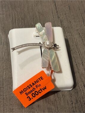 Pearl & Mother-of-Pearl Dragonfly Brooch Pin - 925 Silver
